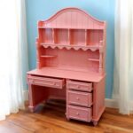 Meja Belajar Anak Pink