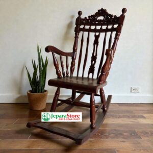 Kursi Santai Jati Ukiran